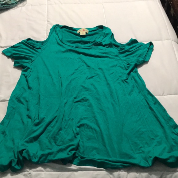 Green Tunic - Picture 2 of 4